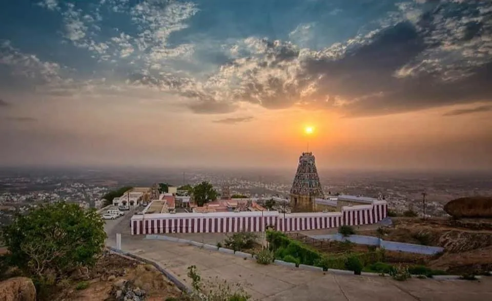 Thiruchengodu Arthanareeswarar Temple