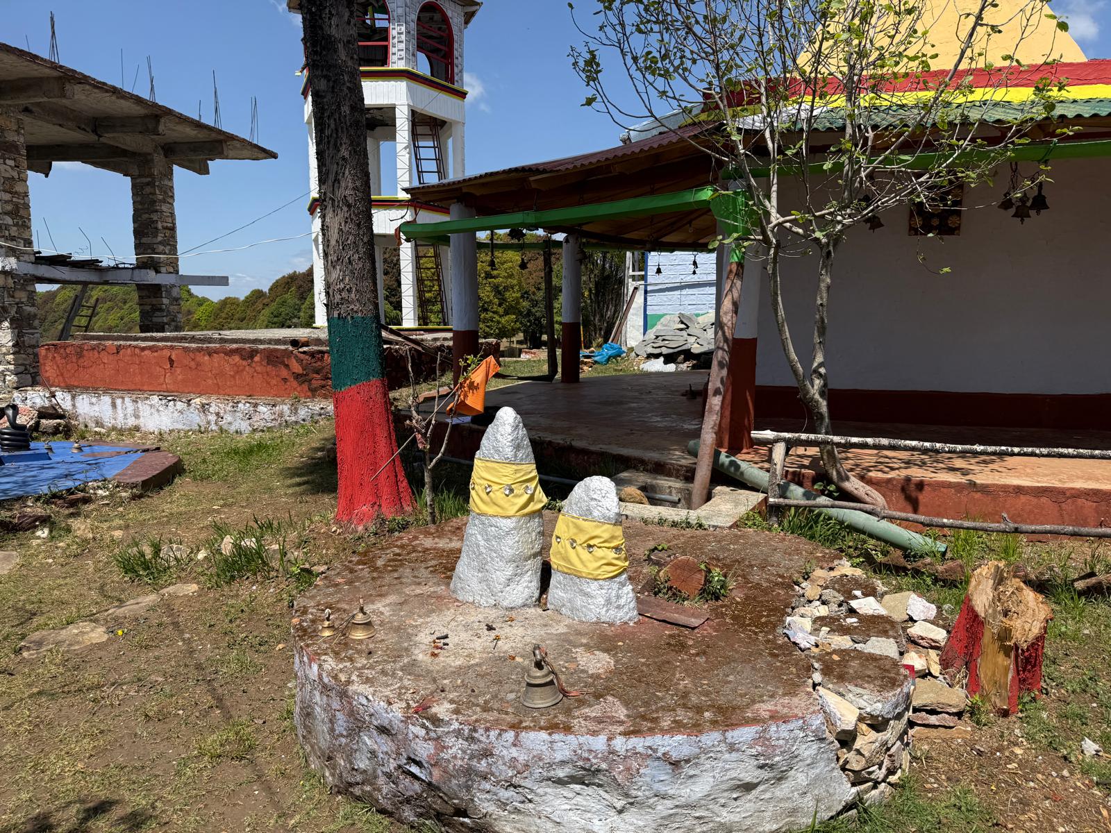 Sacred shrine near the hilltop at Dunagiri. (Photo: Author)
